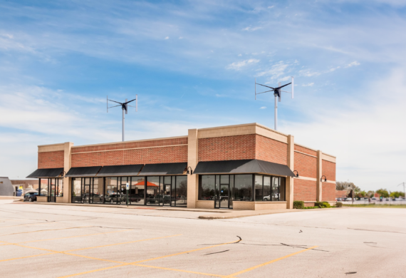 Przydomowa Elektrownia Wiatrowa 2025: Prawdziwe Koszty i Oszczędności